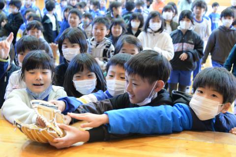 060121大谷翔平選手グローブ2